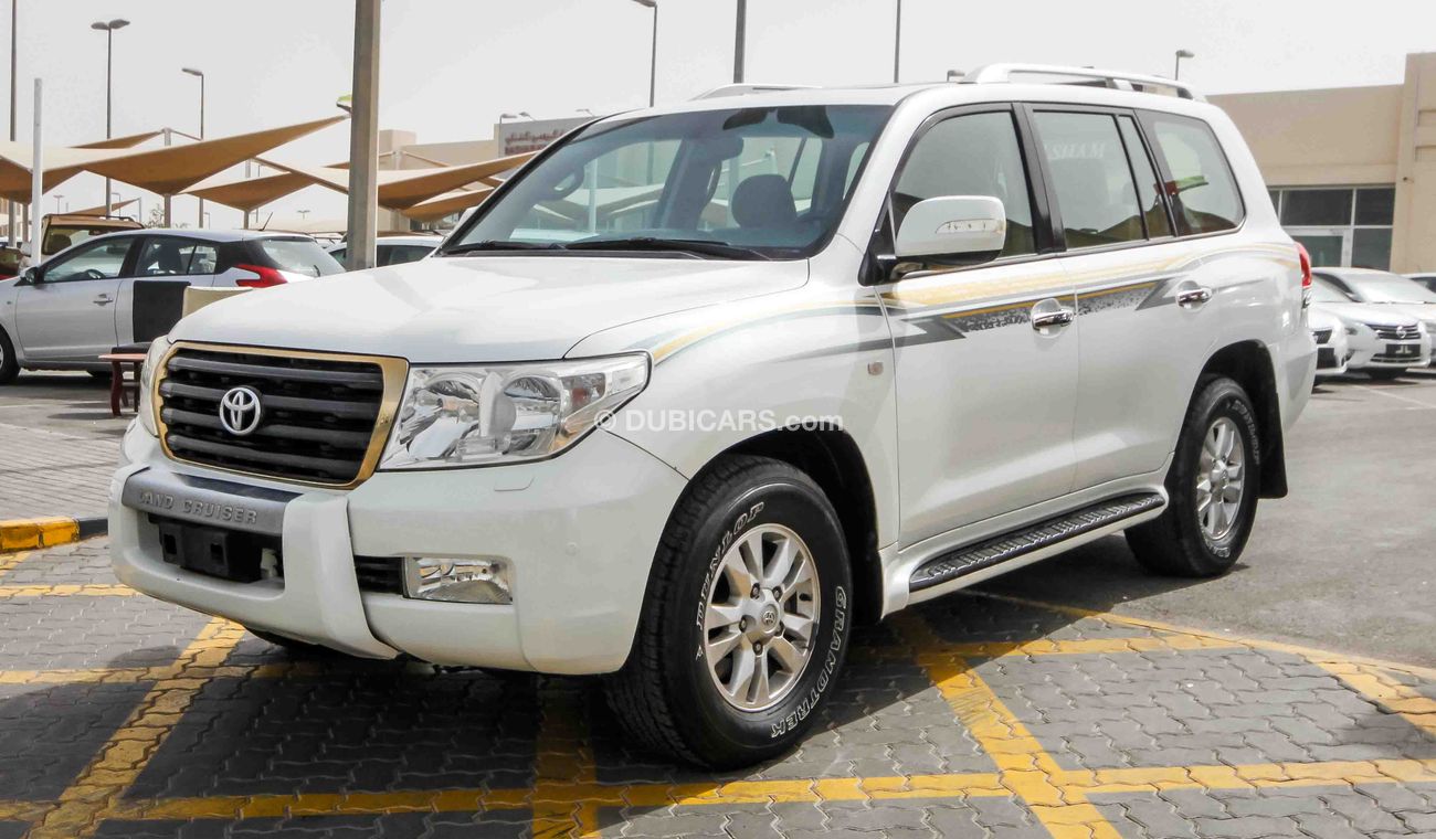 تويوتا لاند كروزر GXR V8