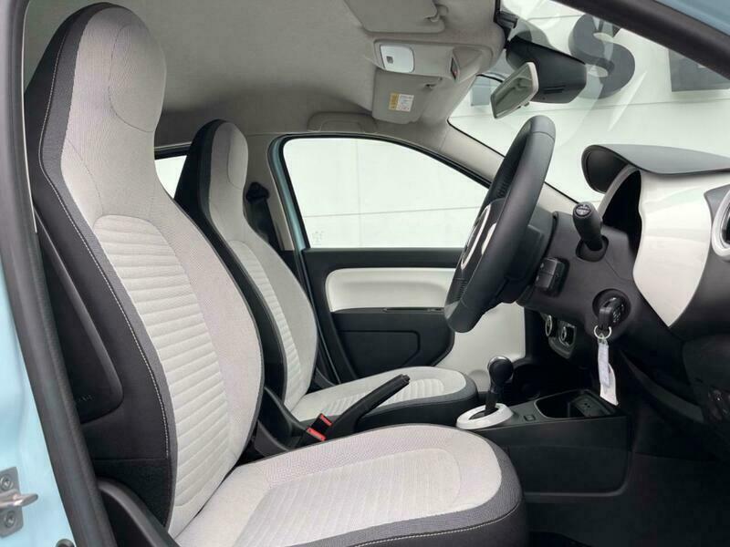 Renault Twingo interior - Seats