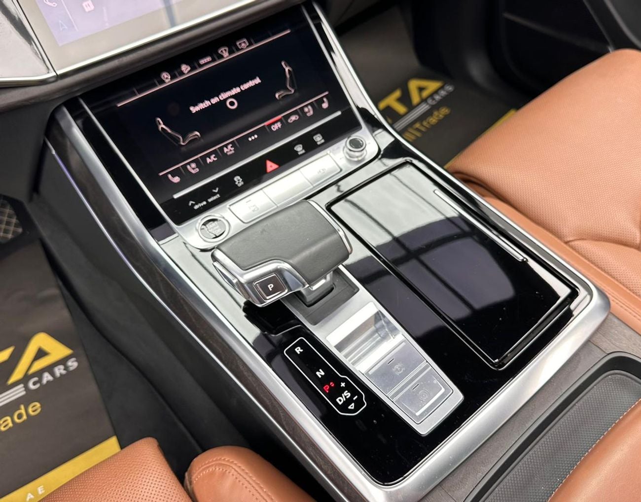 Audi Q7 55 TFSI quattro 3.0L 2021 Audi Q7 55 TFSI Quattro S-Line Black Edition, 1 Year Warranty Unlimited Km