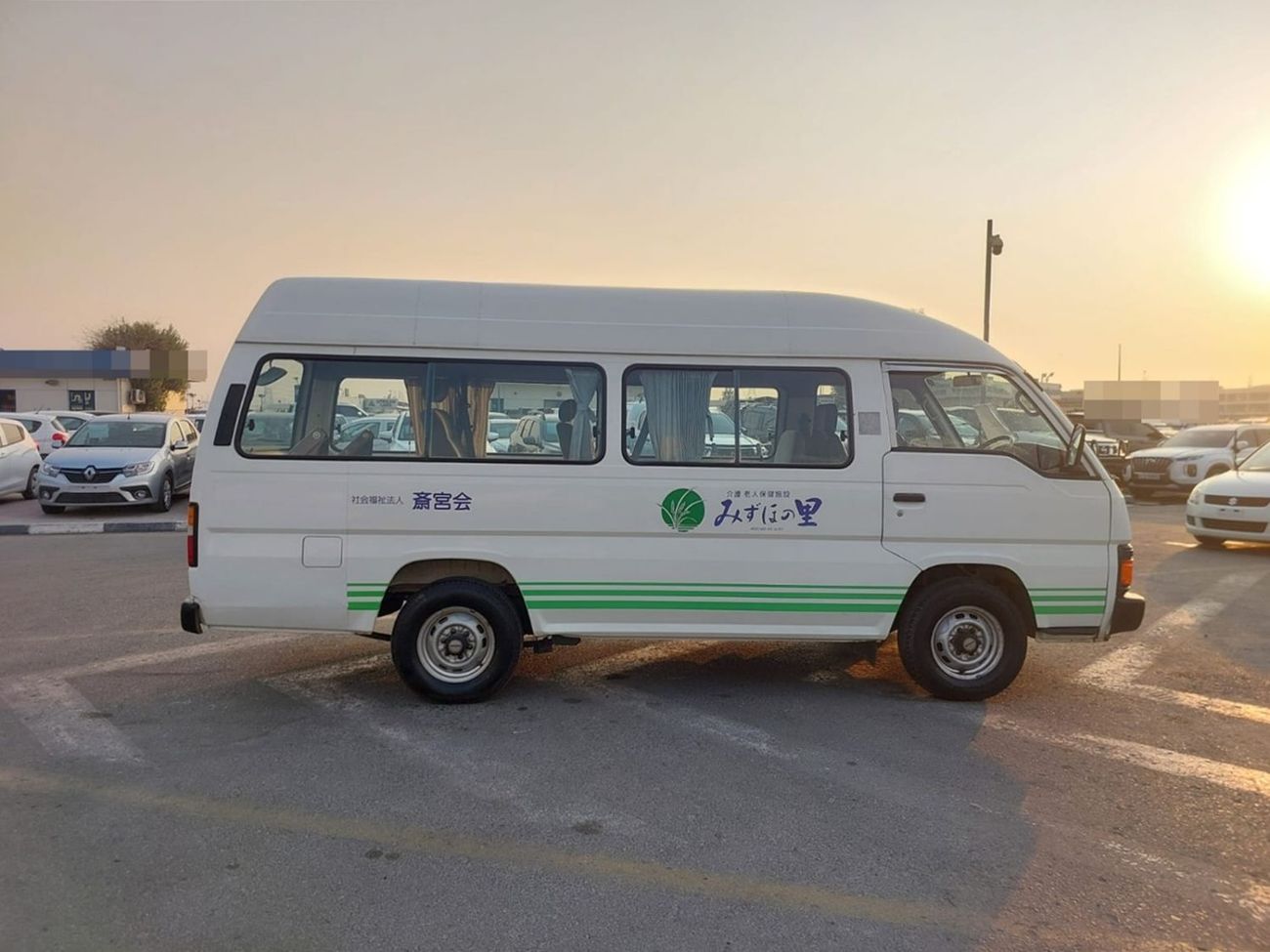 Nissan Caravan NISSAN CARAVAN VAN RHD 1997 MODEL 3.1 L DIESEL MANUAL(PM00945)