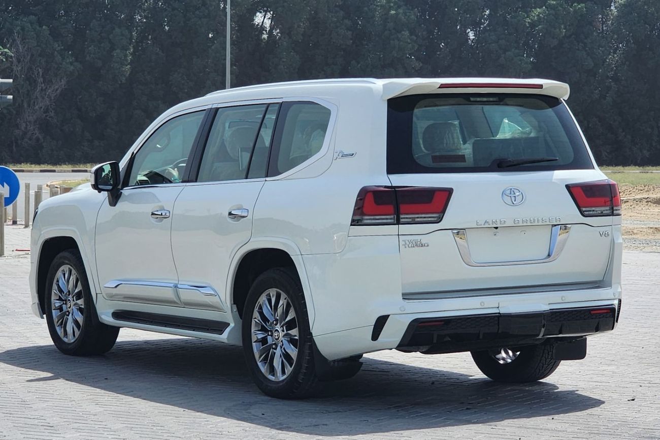 Toyota Land Cruiser GXR V8Upgrade 2024