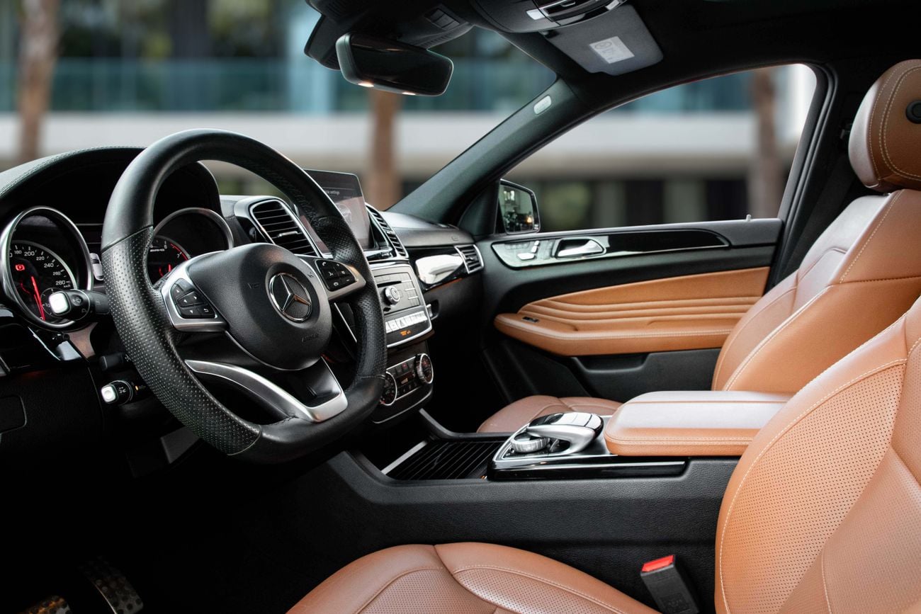 Mercedes-Benz GLE 43 AMG GLE43 | 2,850 P.M | 0% Downpayment | Perfect Condition!