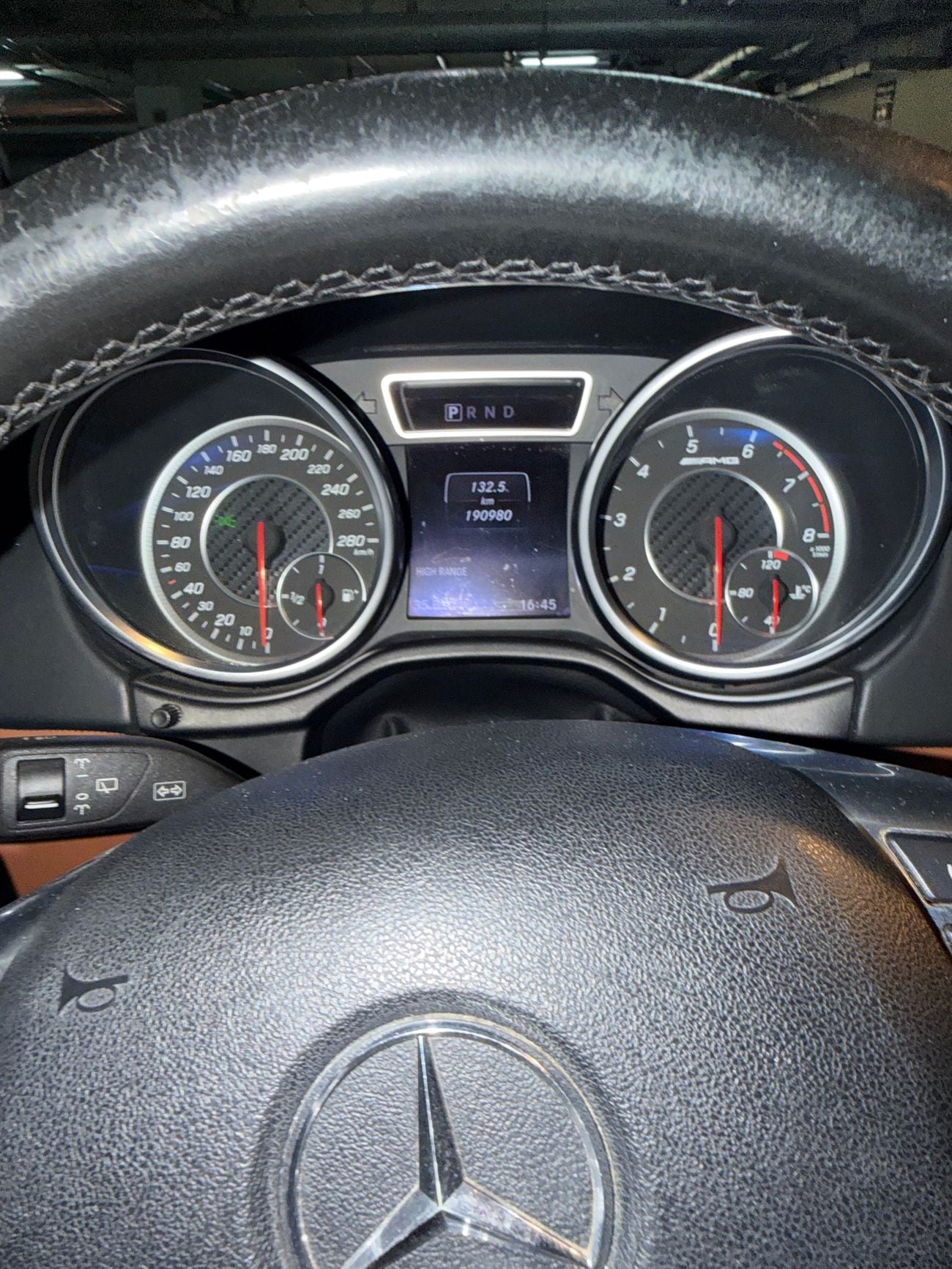 Mercedes Benz G63 AMG STD