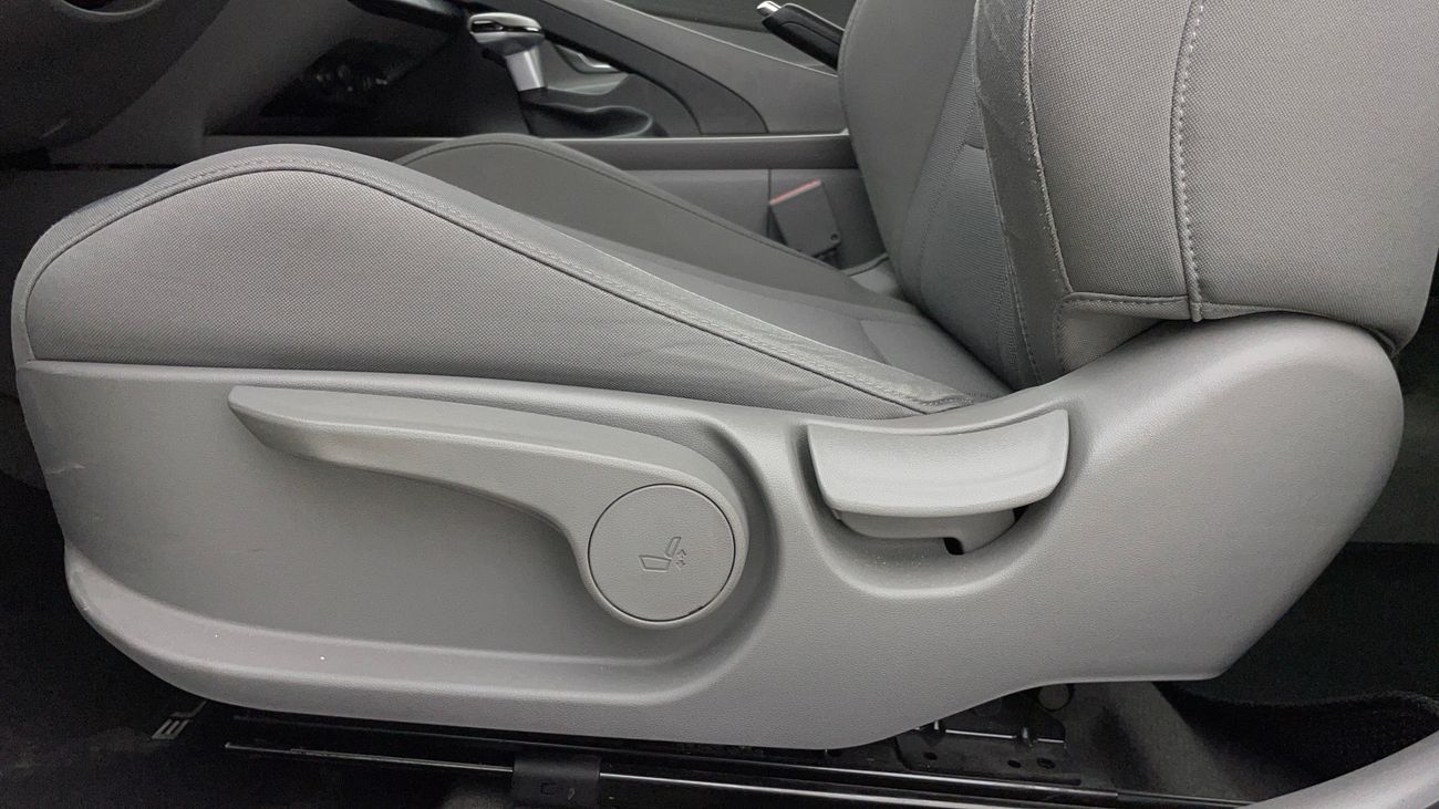 Hyundai Elantra SMART 1.6 | Zero Down Payment | Free Home Test Drive