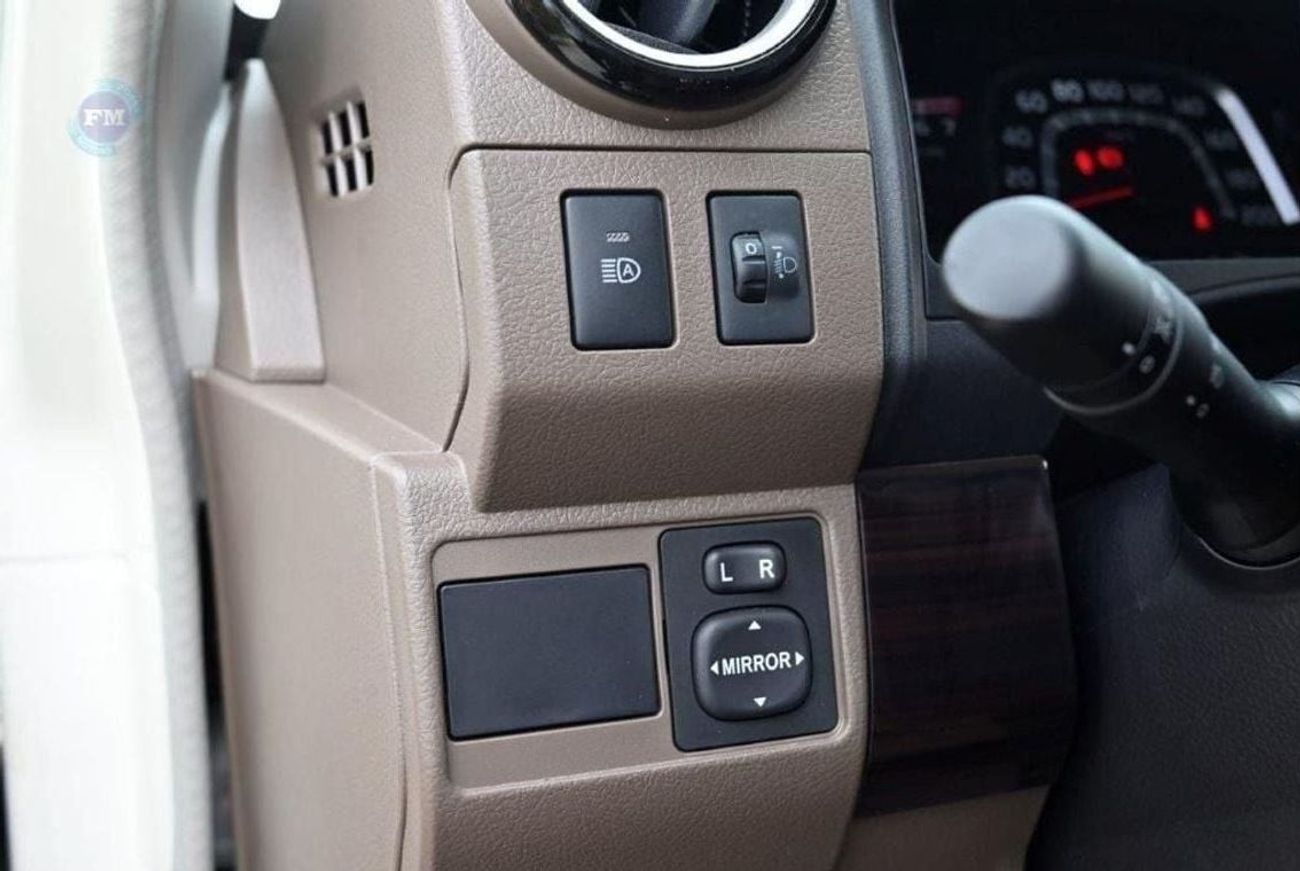 تويوتا لاند كروزر 70 76 SDLX 4.0L Petrol 4WD Automatic