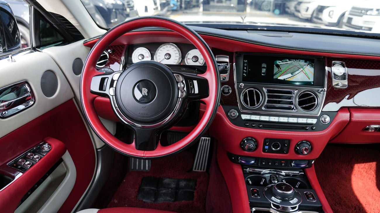 Rolls Royce Wraith black Badge