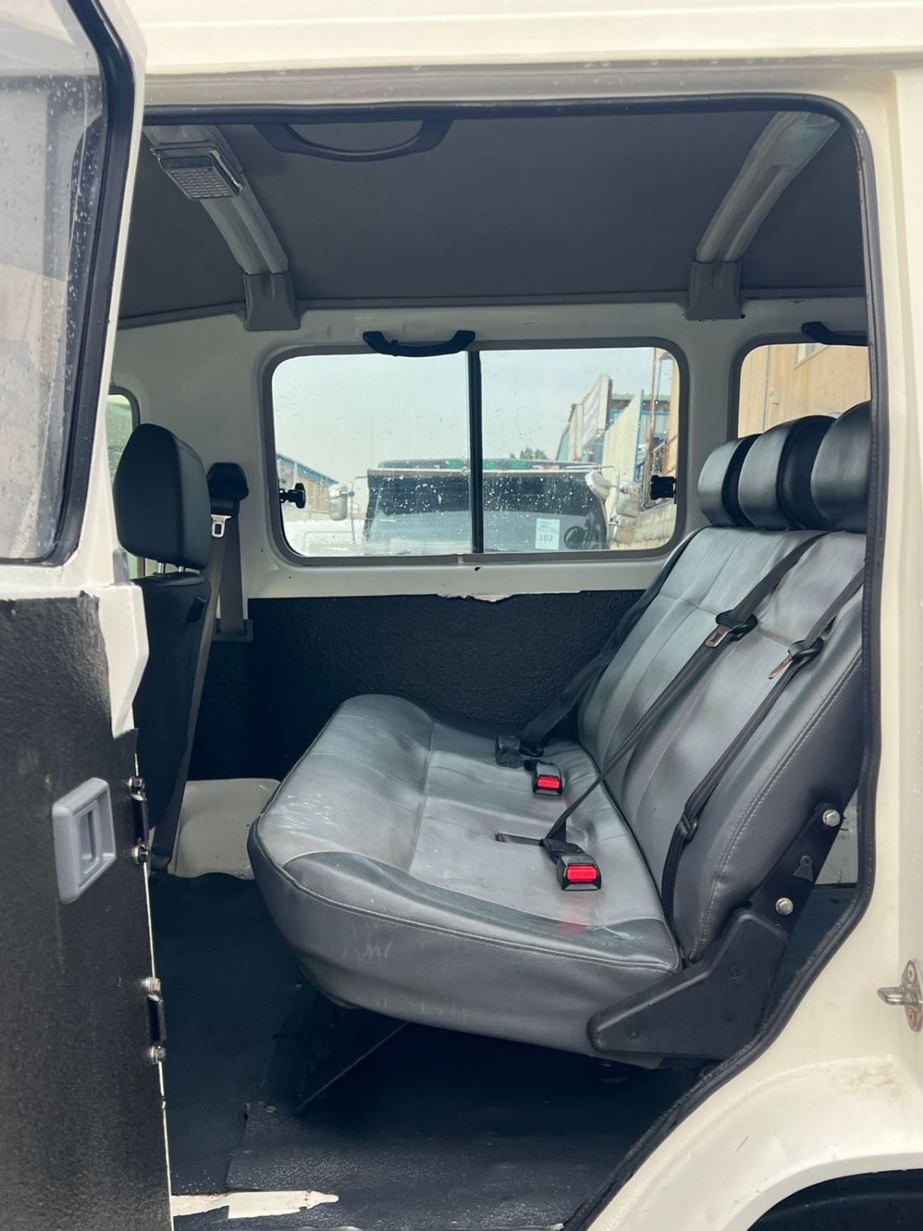 تويوتا لاند كروزر Diesel Engine ,Right Hand Drive  3 Doors Hardtop ,2011 Model