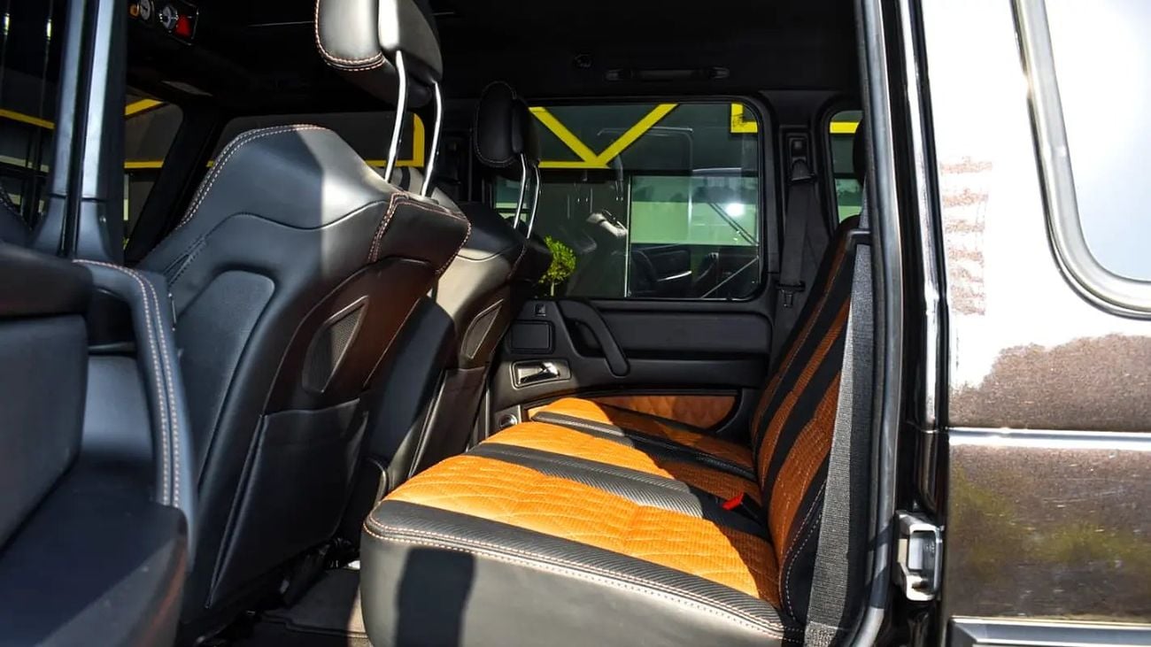 مرسيدس بنز G 63 AMG G63 6X6 GCC Spec - One of two certificated .