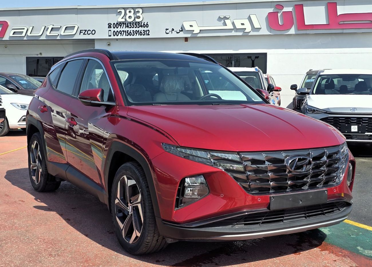 Hyundai Tucson Smart 1.6L Hyundai Tucson Hybrid 1.6l A/T SUV FWD European specs Red Color  2023 Model