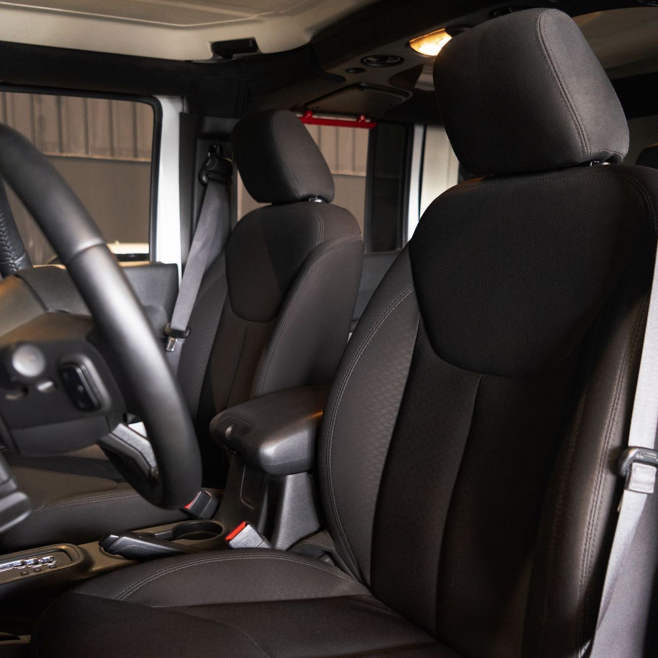 Jeep Wrangler Unlimited Sport 3.6L A/T AED 2,572 pm • 0% Downpayment • Wrangler Unlimited Sport • 1 Year Warranty