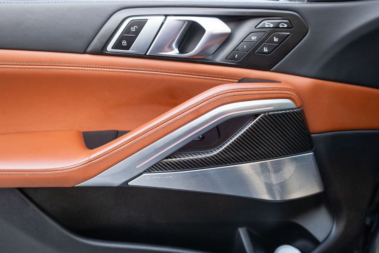 بي أم دبليو X6 xDrive40i Masterclass M Sport Package 3.0L