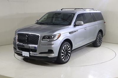 لينكولن نافيجاتور بريزيدنشيال NV-N1923L/AL TAYER MOTORS/ AL QOUZ SHOWROOM
