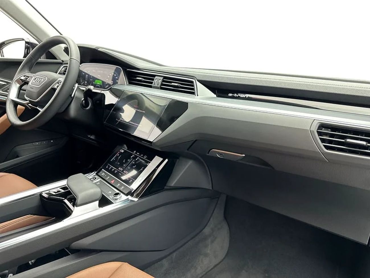 Audi etron advanced 55 quattro 408hp (Ref# 019453) ** Night package **