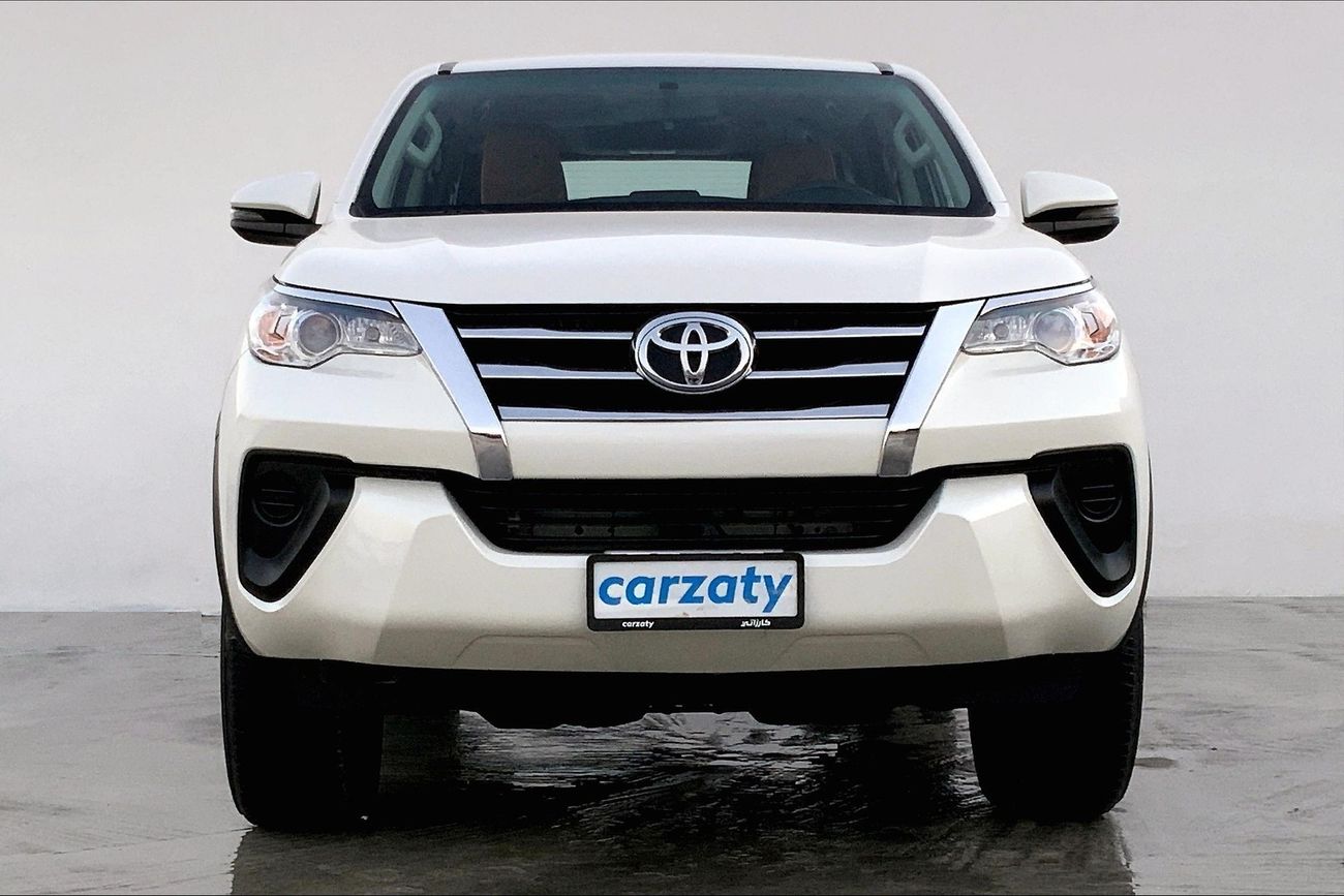 Used Toyota Fortuner EXR 2020 for sale in Dubai - 469405