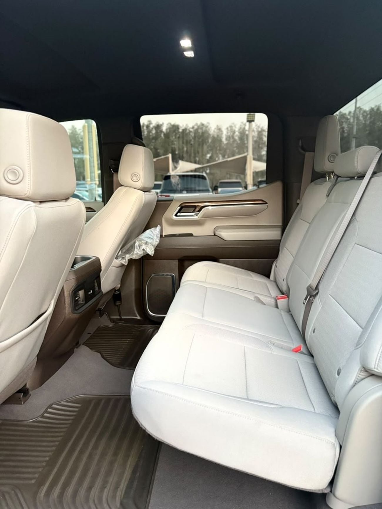 Chevrolet Silverado 1500 CREW CAB LTZ