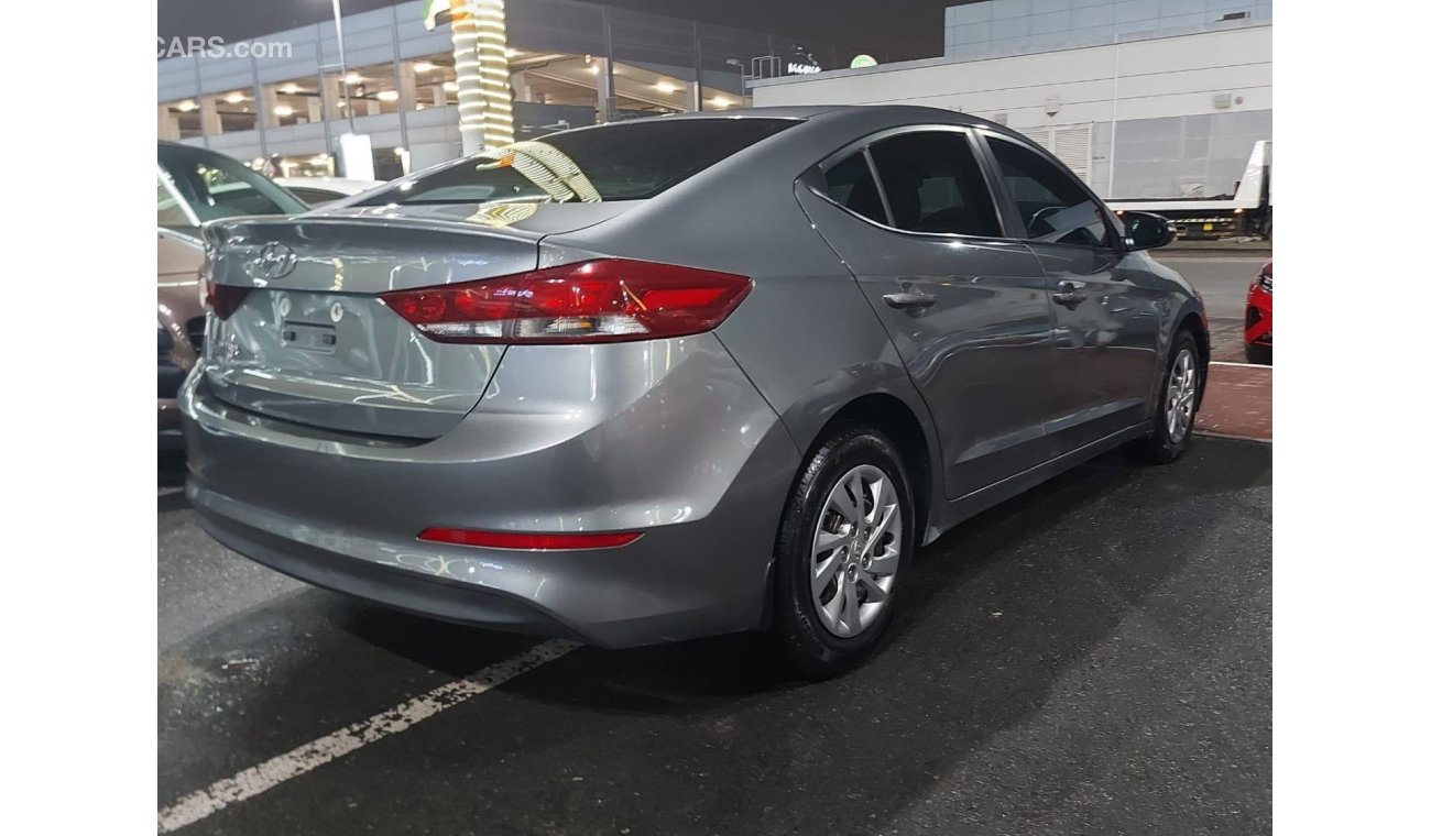 Hyundai Elantra هيونداي النترا 2017 خليجي بدون حوادث نهائيا   السياره نظيفه جدا من الداخل و الخارج   لا تحتاج لاي مص