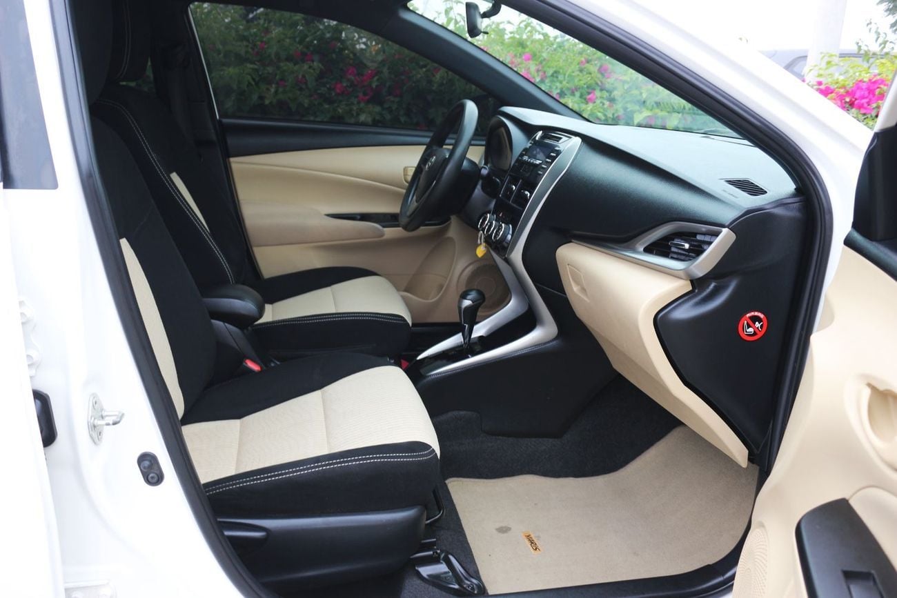 Toyota Yaris E 1.5L (109 HP) TOYOTA YARIS 2019 FULL AUTOMATIC GULF SPACE