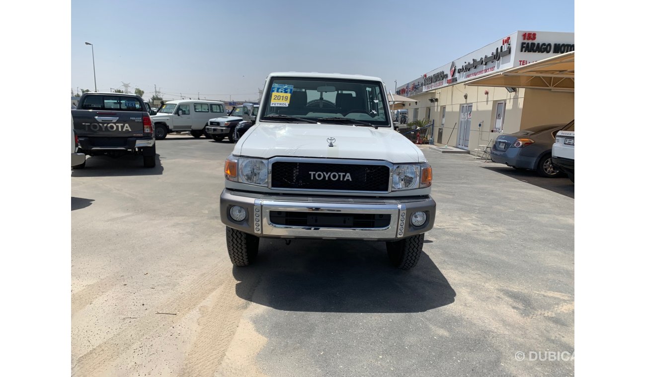 Toyota Land Cruiser Pick Up LX Version PWR