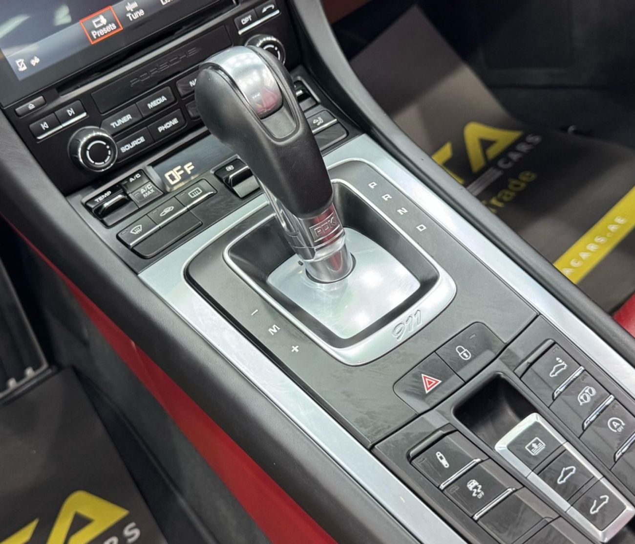 بورش 911 2018 Porsche 911 Carrera, Warranty, Full Agency Service History, Excellent Condition, GCC