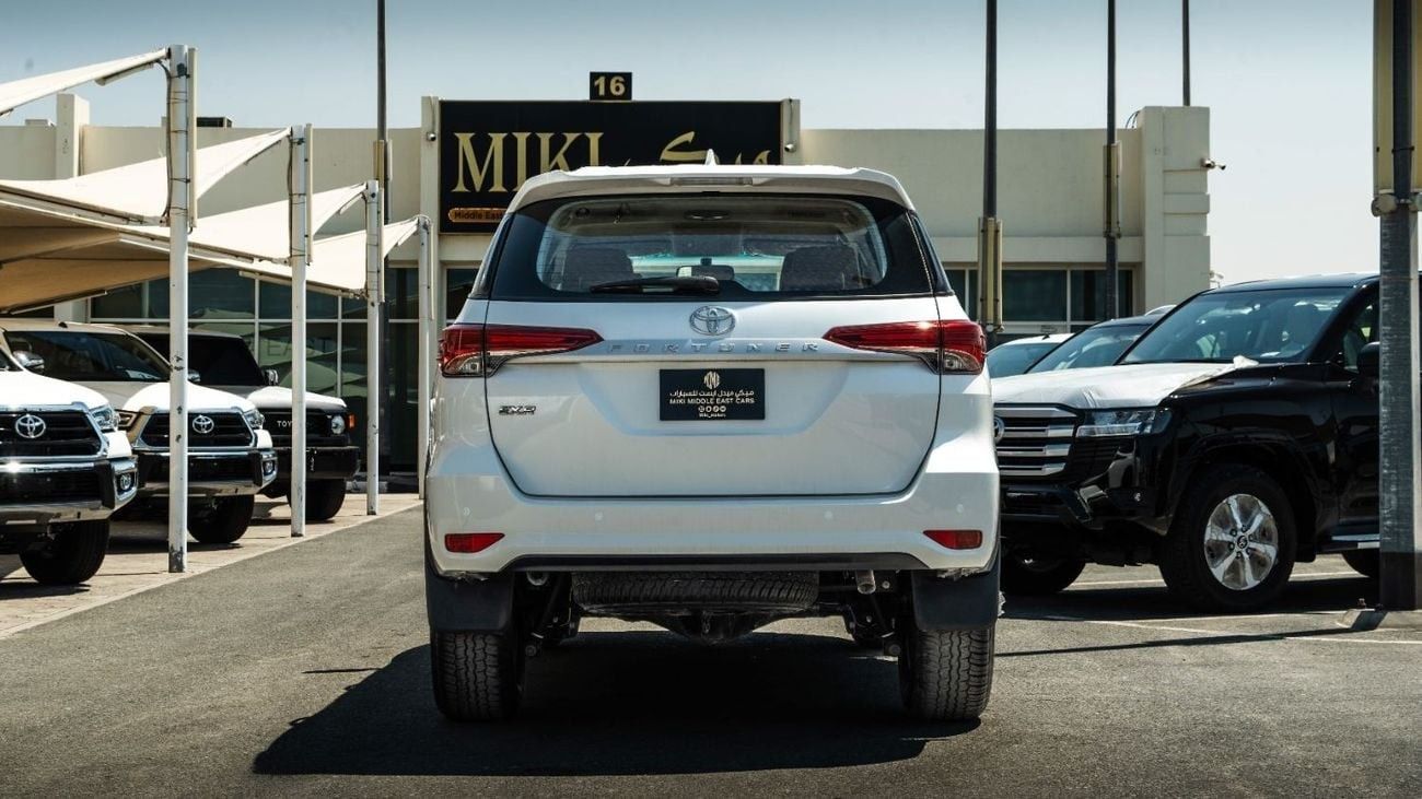 Toyota Fortuner Mid Option | 2.7L | V4 | 2024