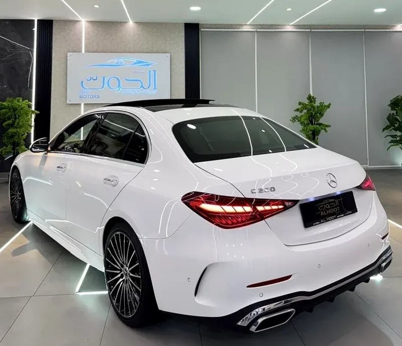 Mercedes-Benz C 200 Premium 2.0L