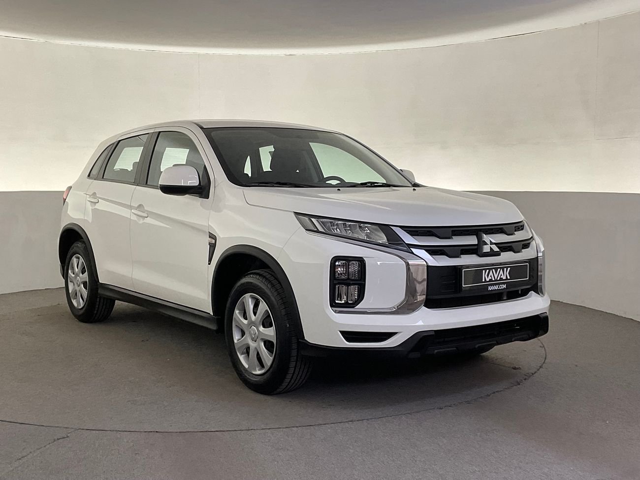 ميتسوبيشي ASX GLX Lowline | National Day Celebration | شامل الضمان | 0 ﺪﻔﻋﺓ ﺃﻮﻟﻯ