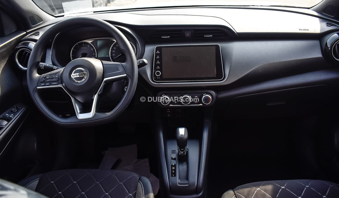 نيسان كيكس SV