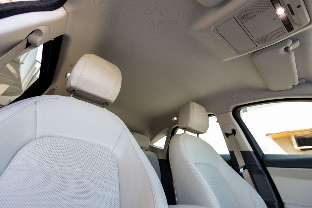 جاكوار E Pace SE P200 2.0L Jaguar E-Pace S P200 2020 GCC under Warranty with Flexible Down-Payment.