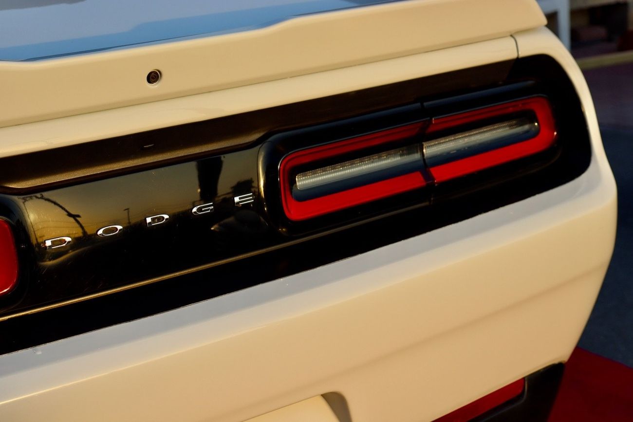 Dodge Challenger Dodge Challenger R/T / USA / 2018 / 5.7L /