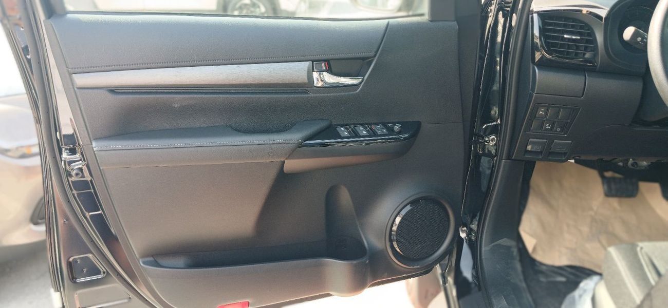 Toyota Hilux Adventure 4.0L Petrol 4x4 2025YM