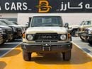 Toyota Land Cruiser Pick Up Toyota LAND CRUISER SC AT PETROL 4.0L WIN-DIFF-COOLBOX