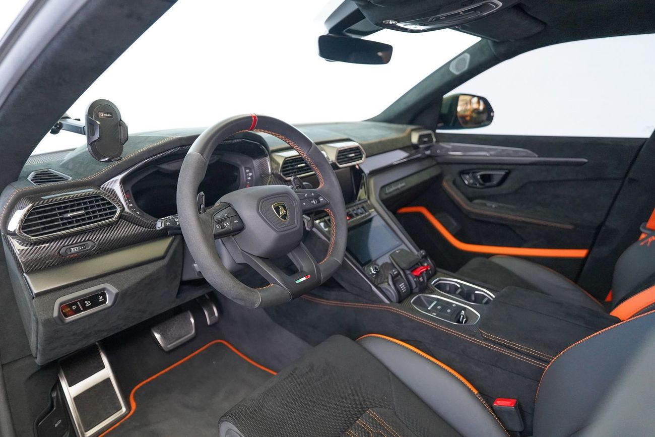 Lamborghini Urus 4.0T V8 Performante
