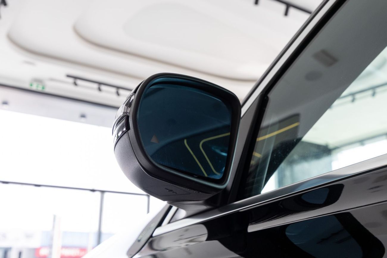 مرسيدس بنز GLB 200 Mercedes-Benz GLB200 Dynamic - 2025