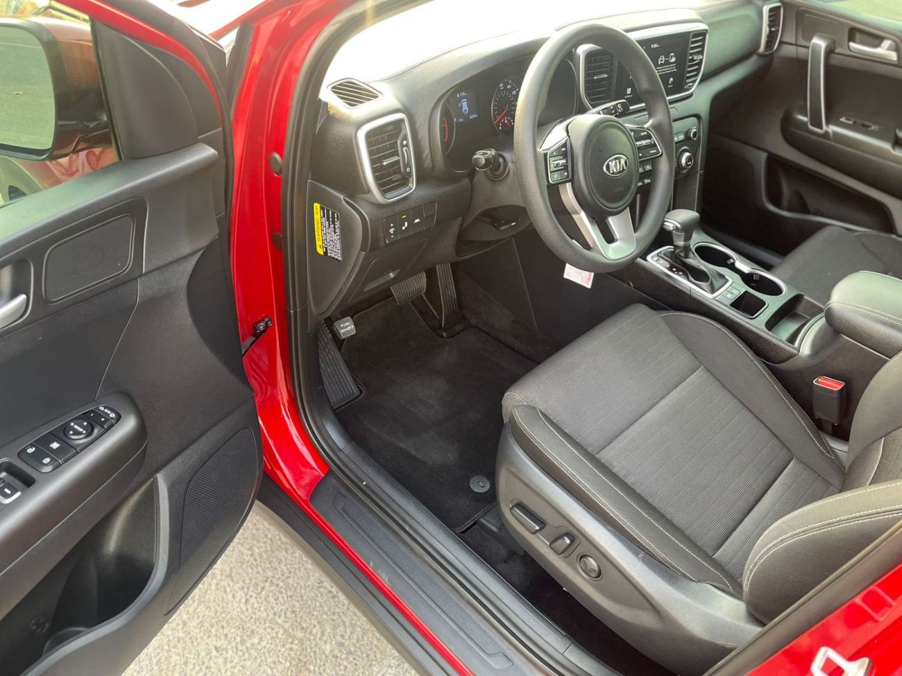 Kia Sportage 2021 Kia Sportage EX 2.4L V4 Push Start - Radar - Apple/Android Play MidOption+ -