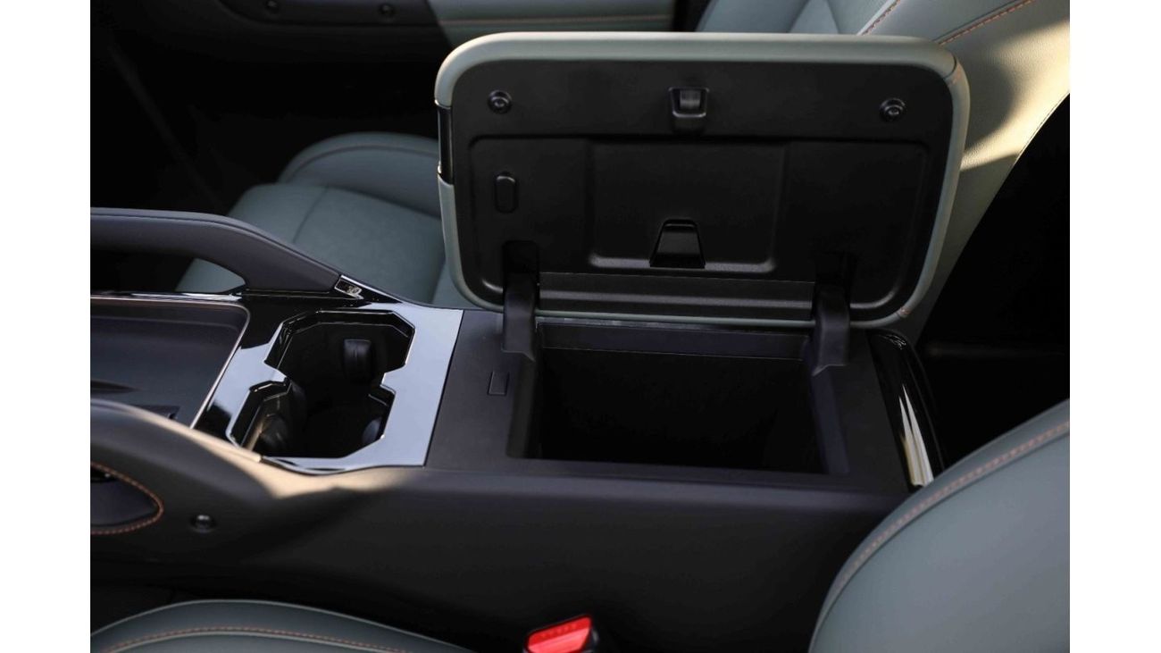 شيري iCar 03 2024 ICAR EQ3 V2 Long Range - Grey inside Green | Export Only