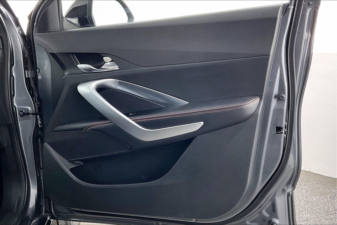 تسلا موديل Y Long Range (Dual Motor) | ضمان مجاني لمدة عام | 0 دفعة أولى