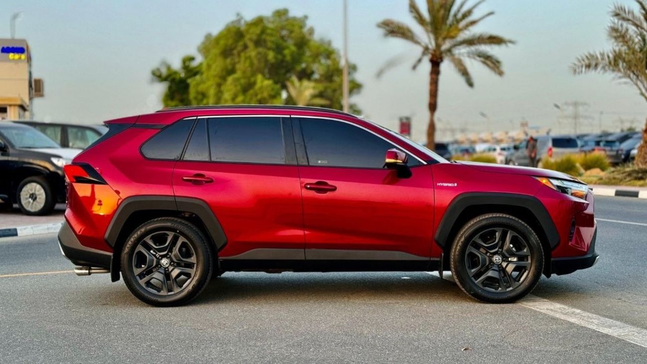 Toyota RAV4 2024 PREMIUM CONDITION | 2.5L HYBRID ENGINE | SUNROOF | DIGITAL REAR VIEW MIRROR | RHD | 2024