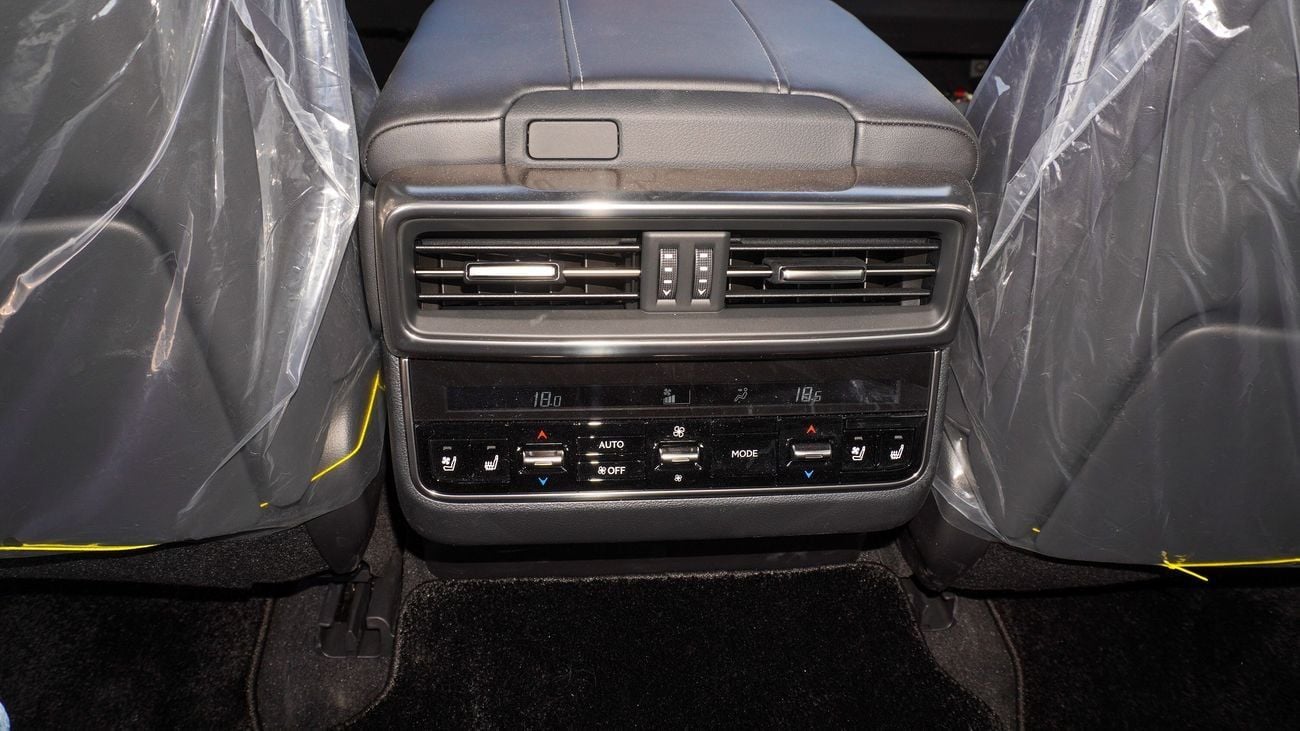 Lexus LX 600 3.5L V6