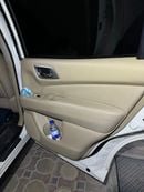 Nissan Pathfinder SV