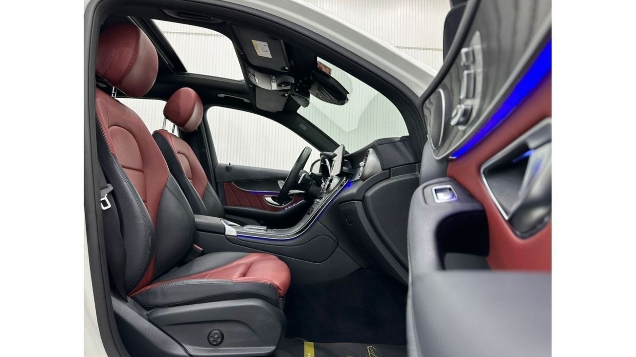 مرسيدس بنز GLC 200 Std 2021 Mercedes Benz GLC200 AMG, March 2026 Mercedes Warranty, Full Mercedes Service History, GCC