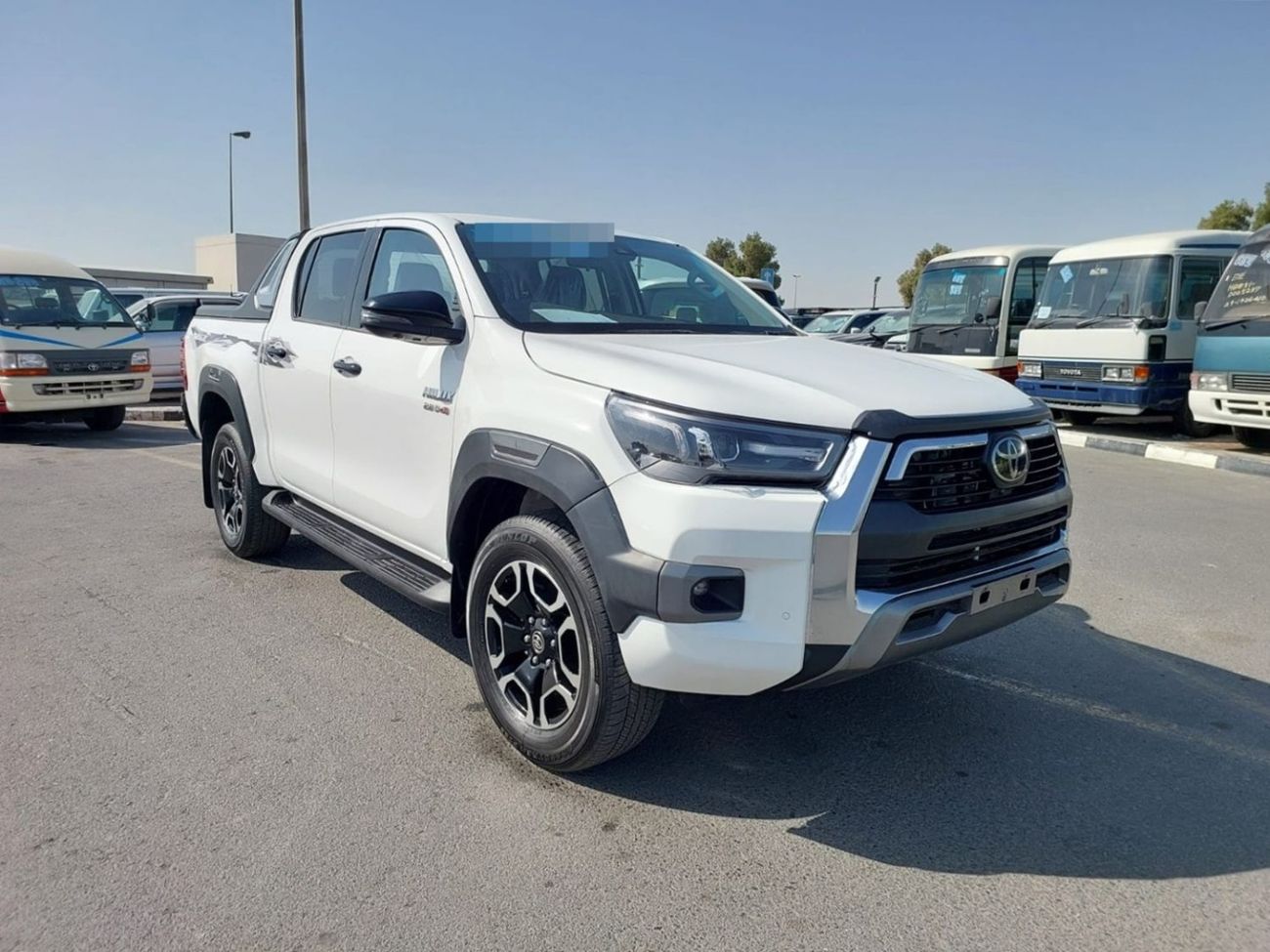 Toyota Hilux TOYOTA HILUX SR5 PICK UP RHD 2024 MODEL 2.8L DIESEL AUTOMATIC(PM21263)