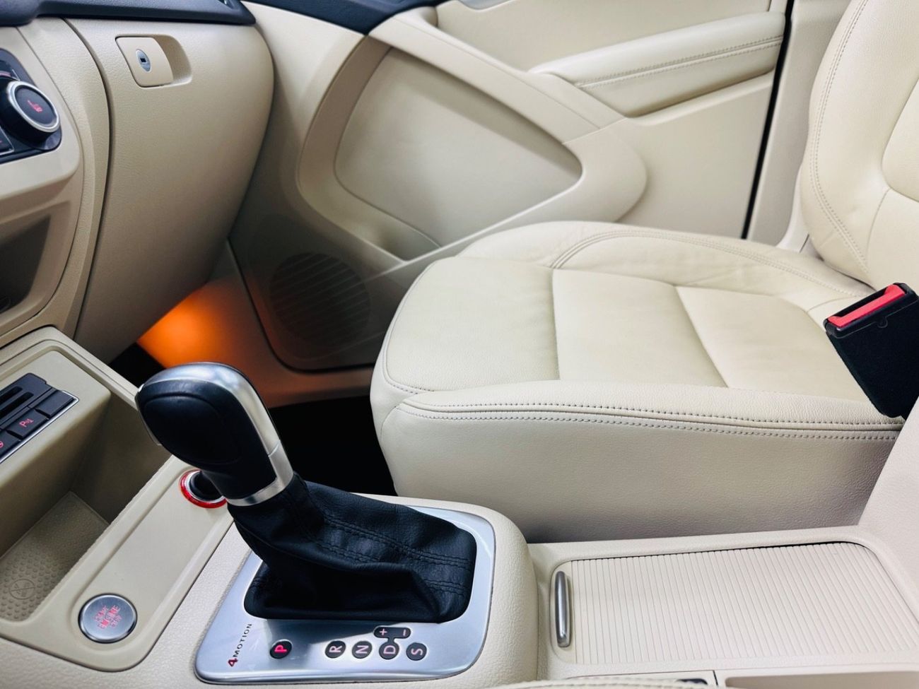 Volkswagen Tiguan SEL 2.0L