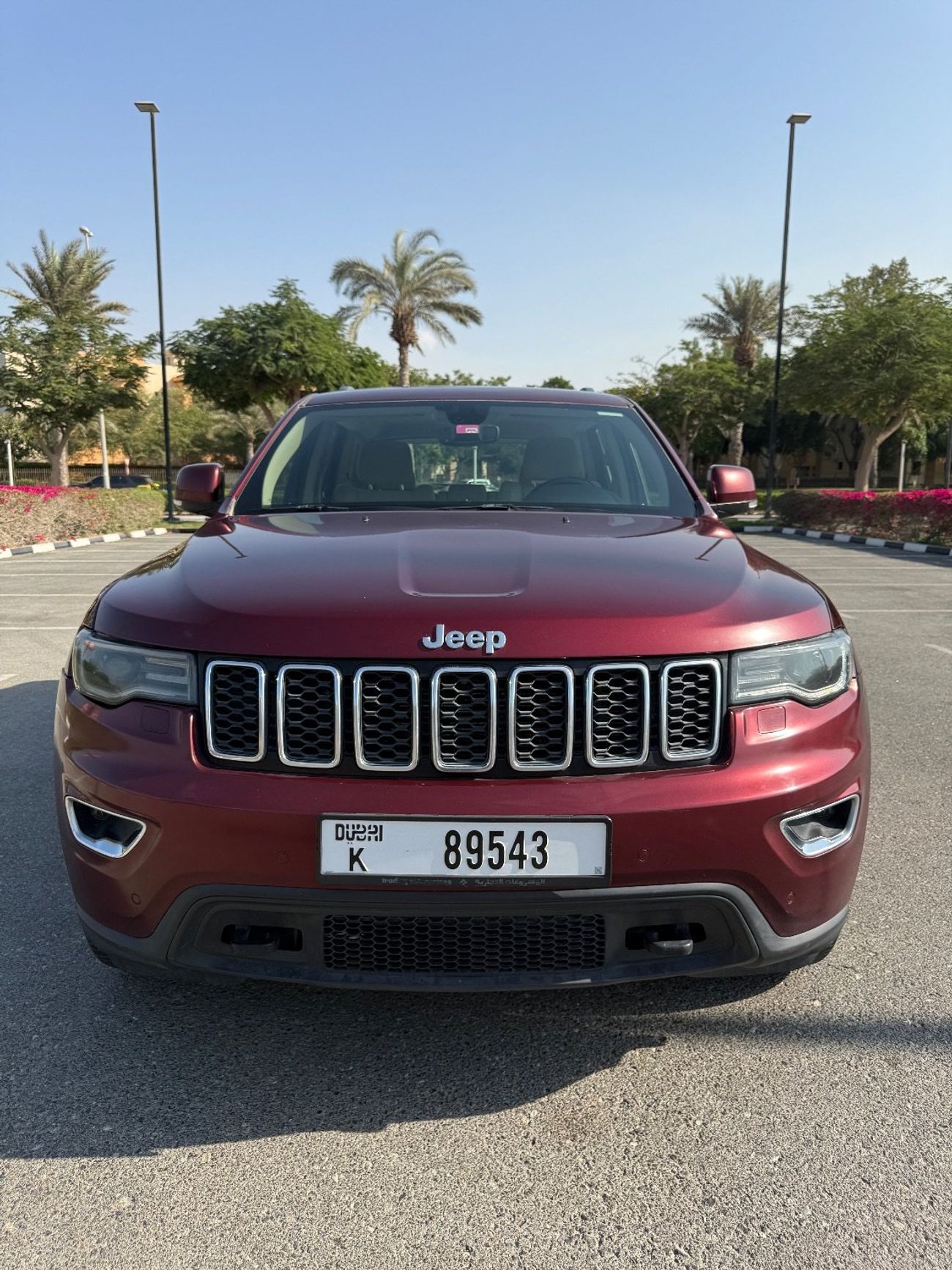 جيب جراند شيروكي Laredo 3.6L