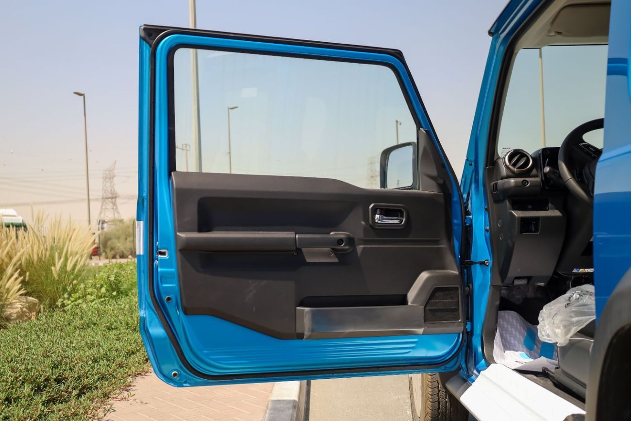 Suzuki Jimny GLX 1.5L (3-Doors) GLX 1.5L 3D GCC 1.5L Petrol AT / 3 Doors / Steering Audio Control / For Export On