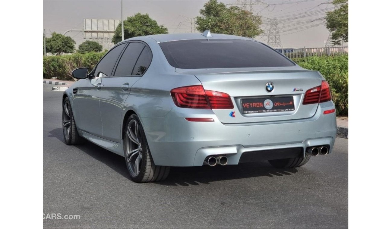 بي أم دبليو M5 = FREE REGISTRATION = WARRANTY = BANK LOAN WITH O DOWNPAYMENT