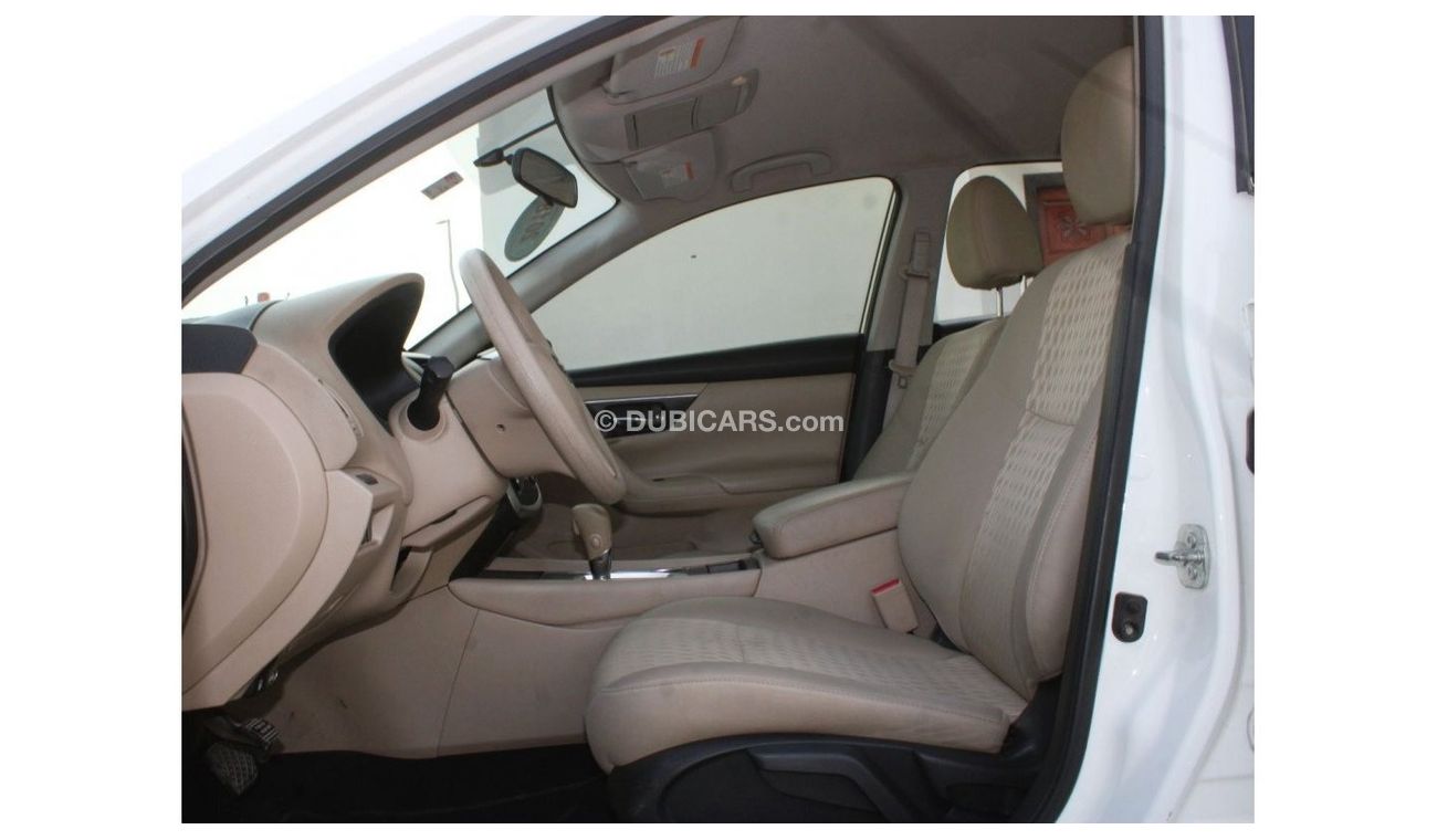 Nissan Altima S NISSAN ALTIMA 2018 WHITE GCC EXCELLENT CONDITION WITHOUT ACCIDENT