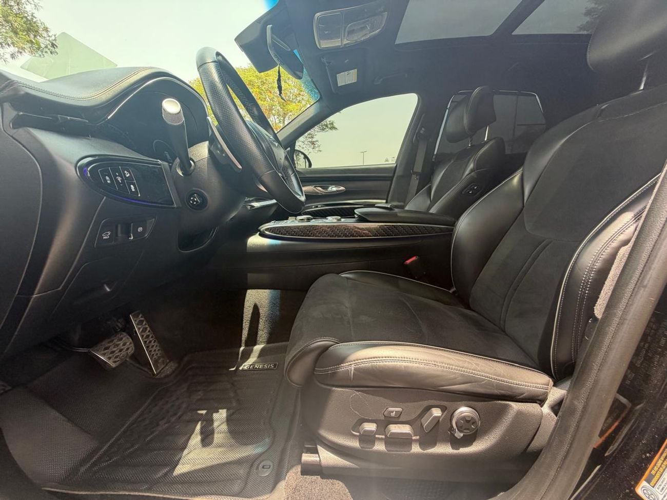 Genesis GV70 SPORT 2022 Genesis GV70 Sport Prestige  3.5L- Full Options Pristine Condition