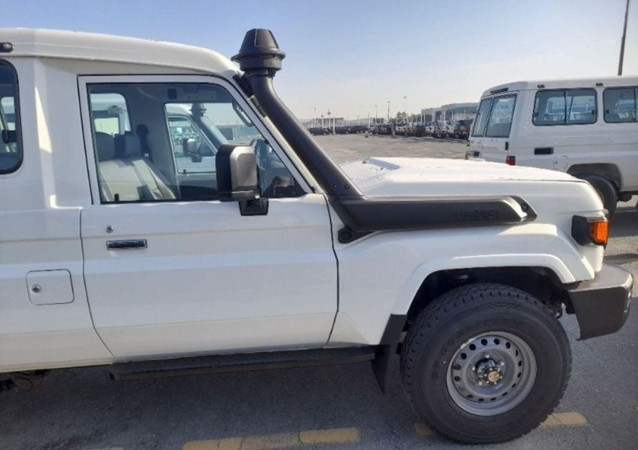 تويوتا لاند كروزر 70 TOYOTA LAND CRUISER LC78 4.2D MT 2024