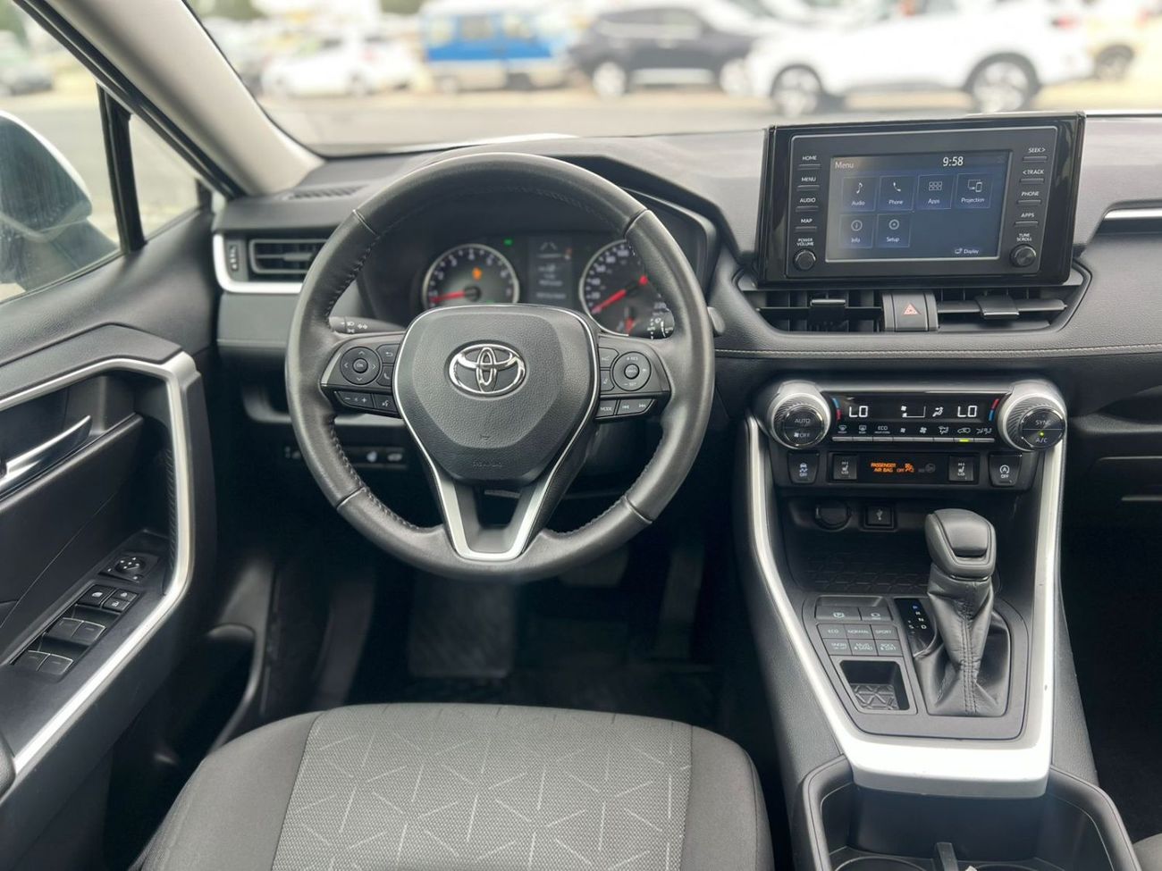 تويوتا راف ٤ 