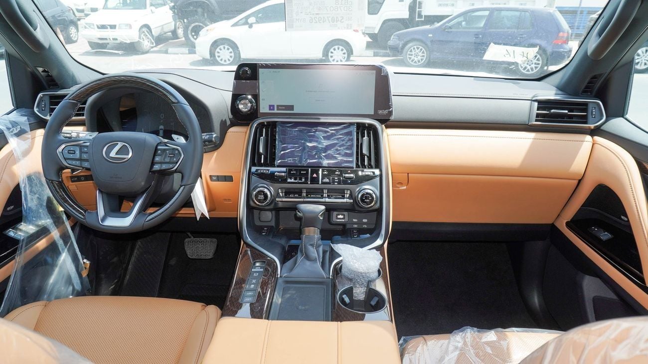Lexus LX600 SIGNATURE 3.5L V6